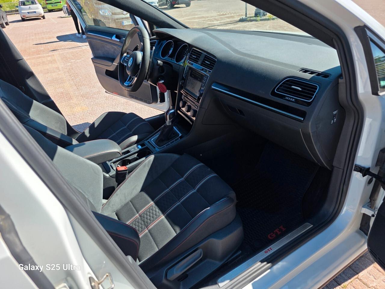 Volkswagen Golf GTI Clubsport 2.0 TSI DSG 5p. BlueMotion Technology