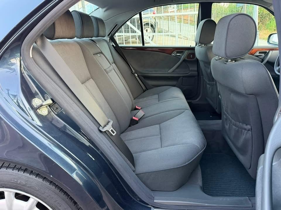 Mercedes-benz E 220 CDI cat Elegance
