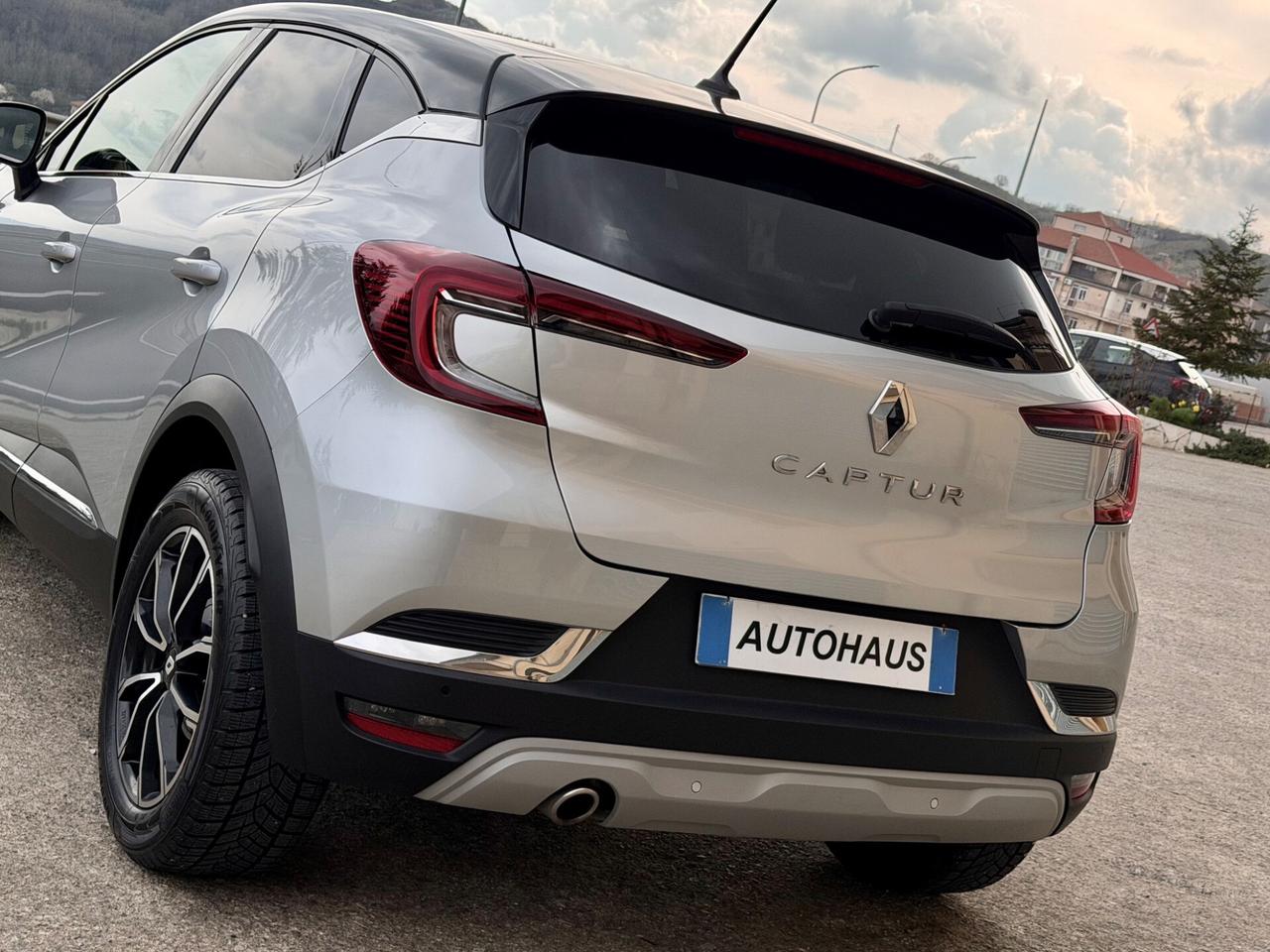 Renault Captur 1.5 Blue dCi 95 CV Intens