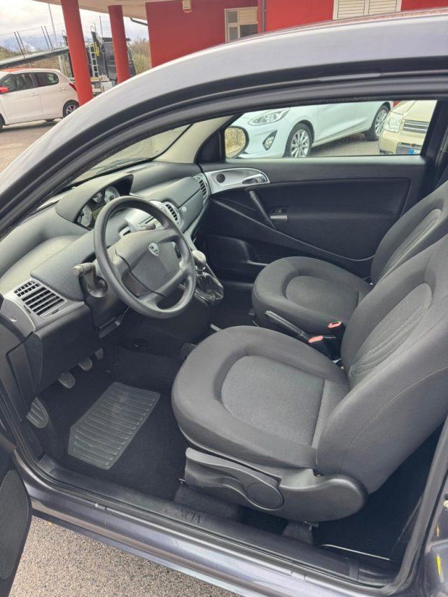 LANCIA Ypsilon 1.2 69 CV Unyca