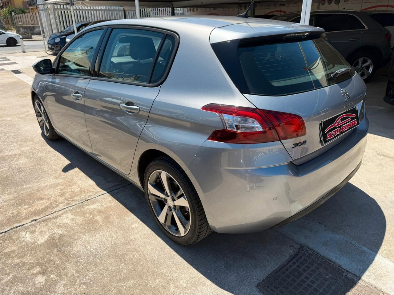 Peugeot 308 BlueHDi 120 S&S Business