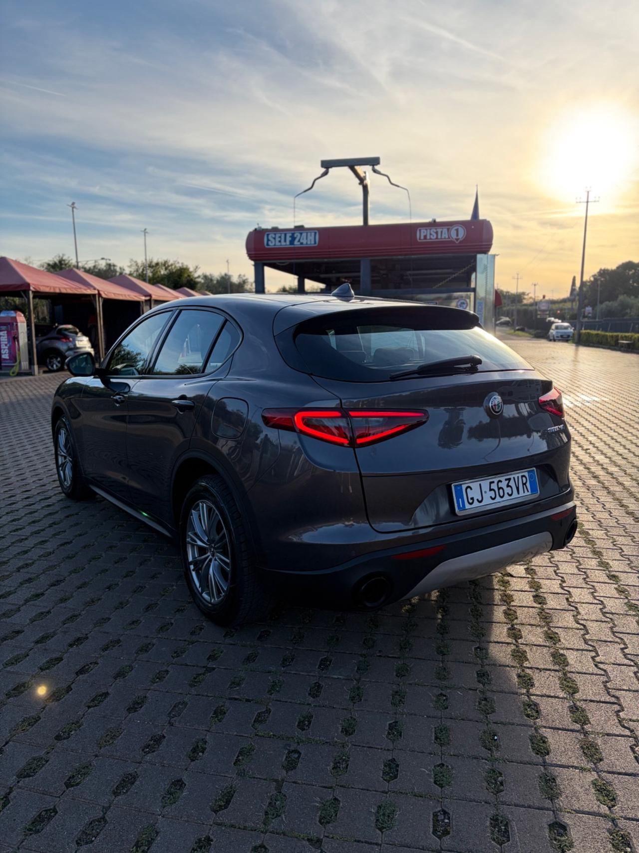 Alfa Romeo Stelvio 2.2 Turbodiesel 160 CV AT8 RWD Super Business - Unico Proprietario