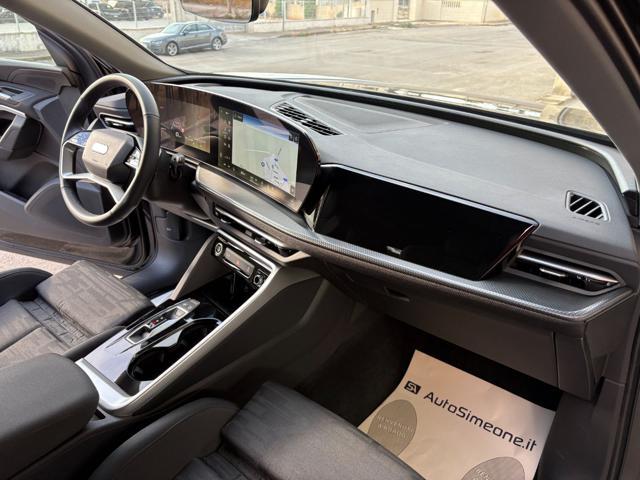 AUDI Q5 2.0 TDI mHEV+ S tronic quattro S line edition.
