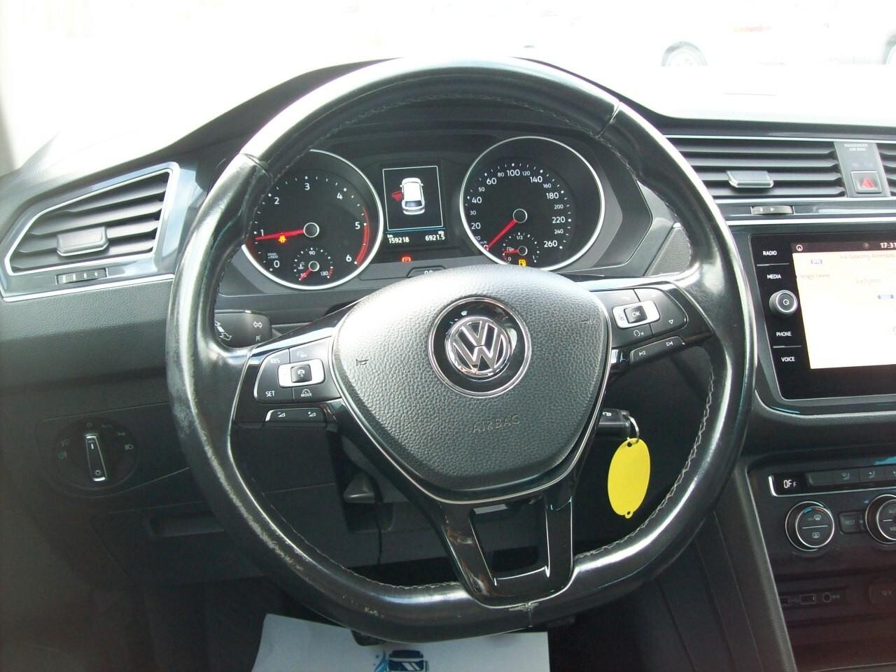 VW TIGUAN 1.6 TDI CV.115 BUSINESS BlueMotion