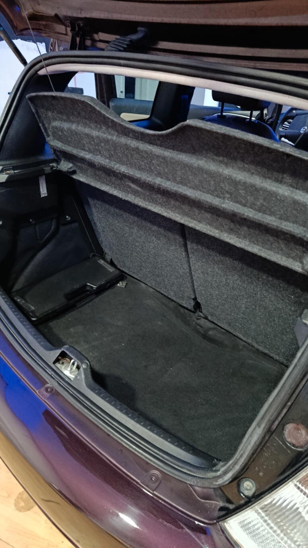 Lancia Ypsilon 1.3 MJT 75 CV Platino