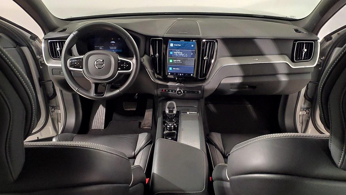 VOLVO Xc60 B5 Mild Hybrid Awd Automatico Plus Dark