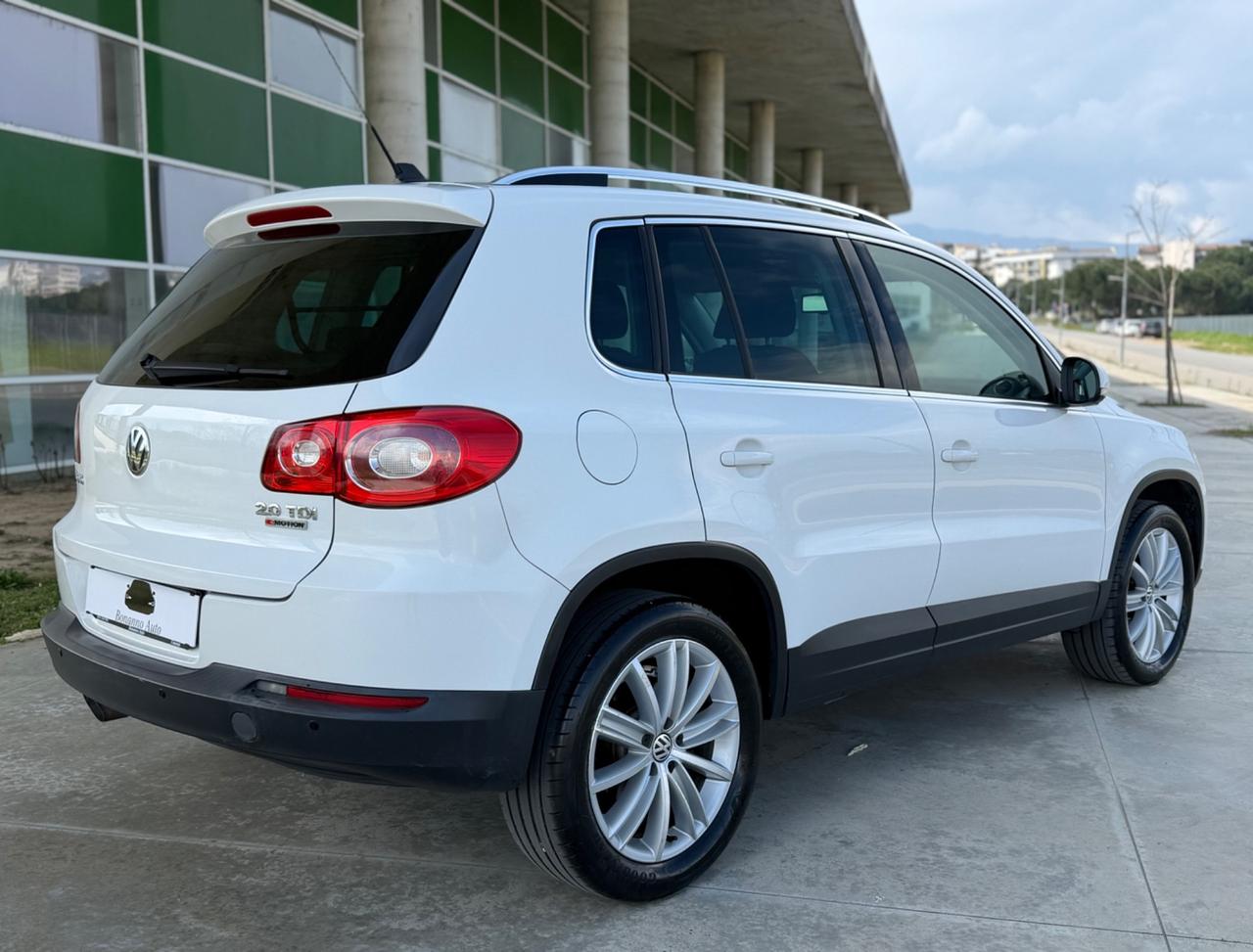 Volkswagen Tiguan 2.0 TDI DPF 4MOTION DSG Sport & Style