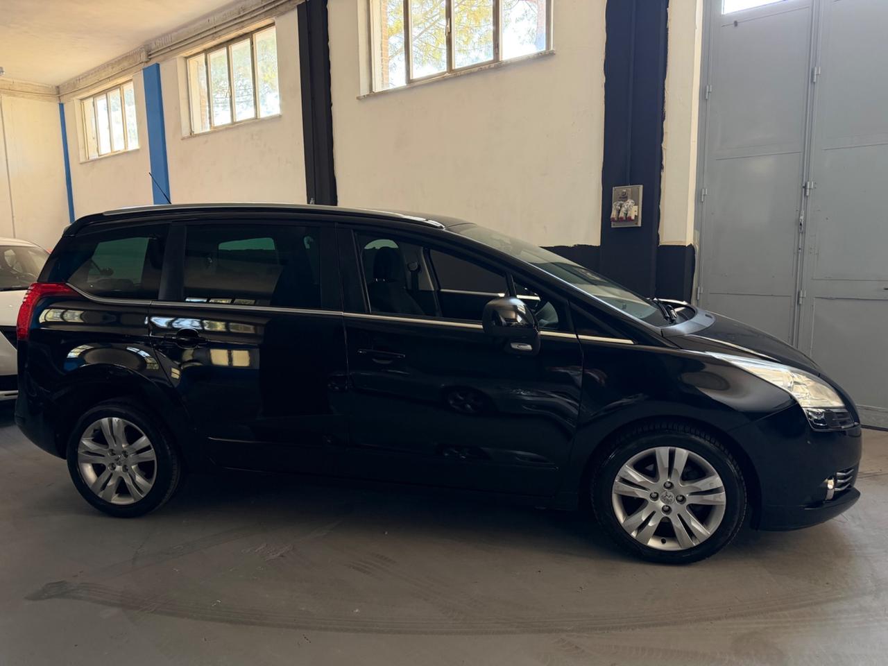 Peugeot 5008 1.6 HDi 7 Posti
