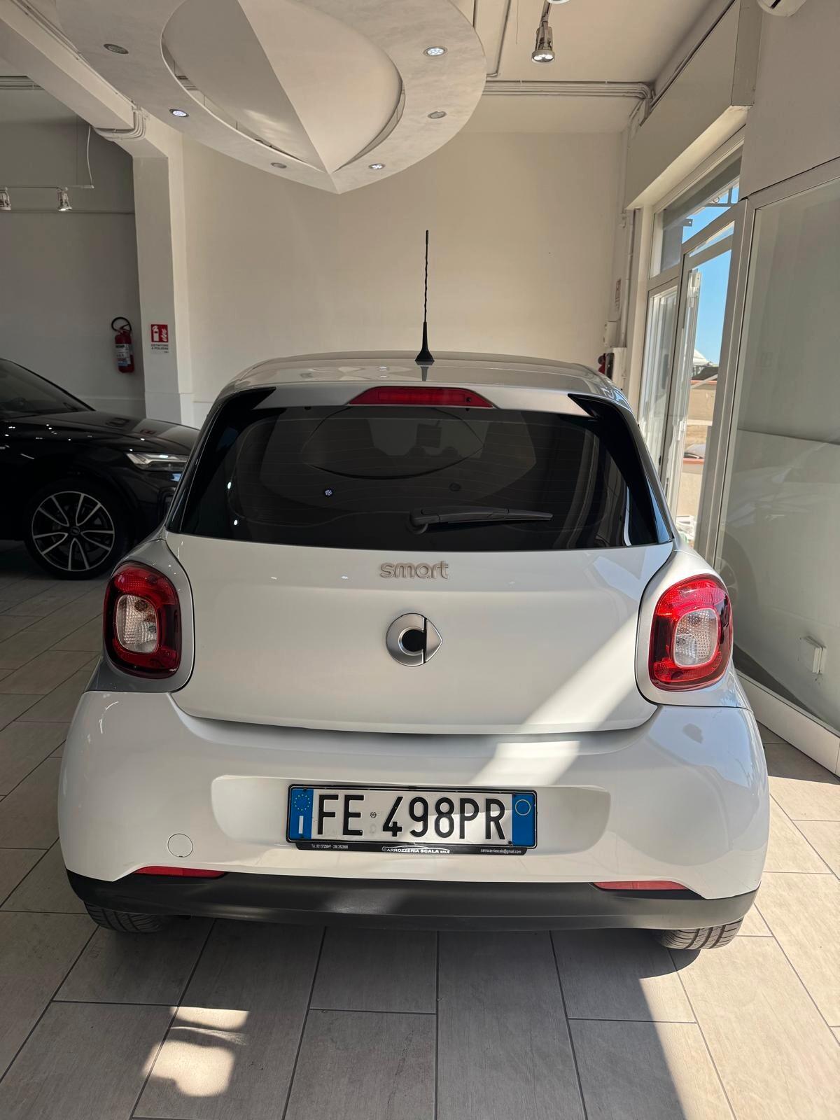 Smart ForFour 70 1.0 Passion