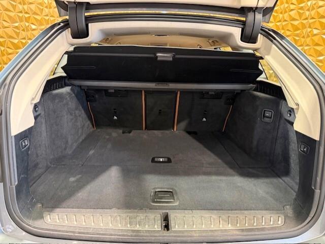 Bmw 530 Serie 5 Touring 530d xdrive Luxury 265cv Auto