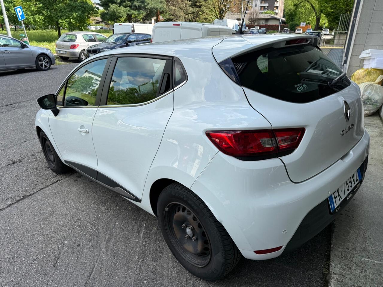 Renault Clio dCi 8V 75CV AUTOCARRO