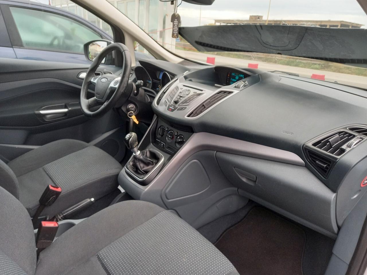 Ford C-Max 1.6 TDCi 95CV Titanium