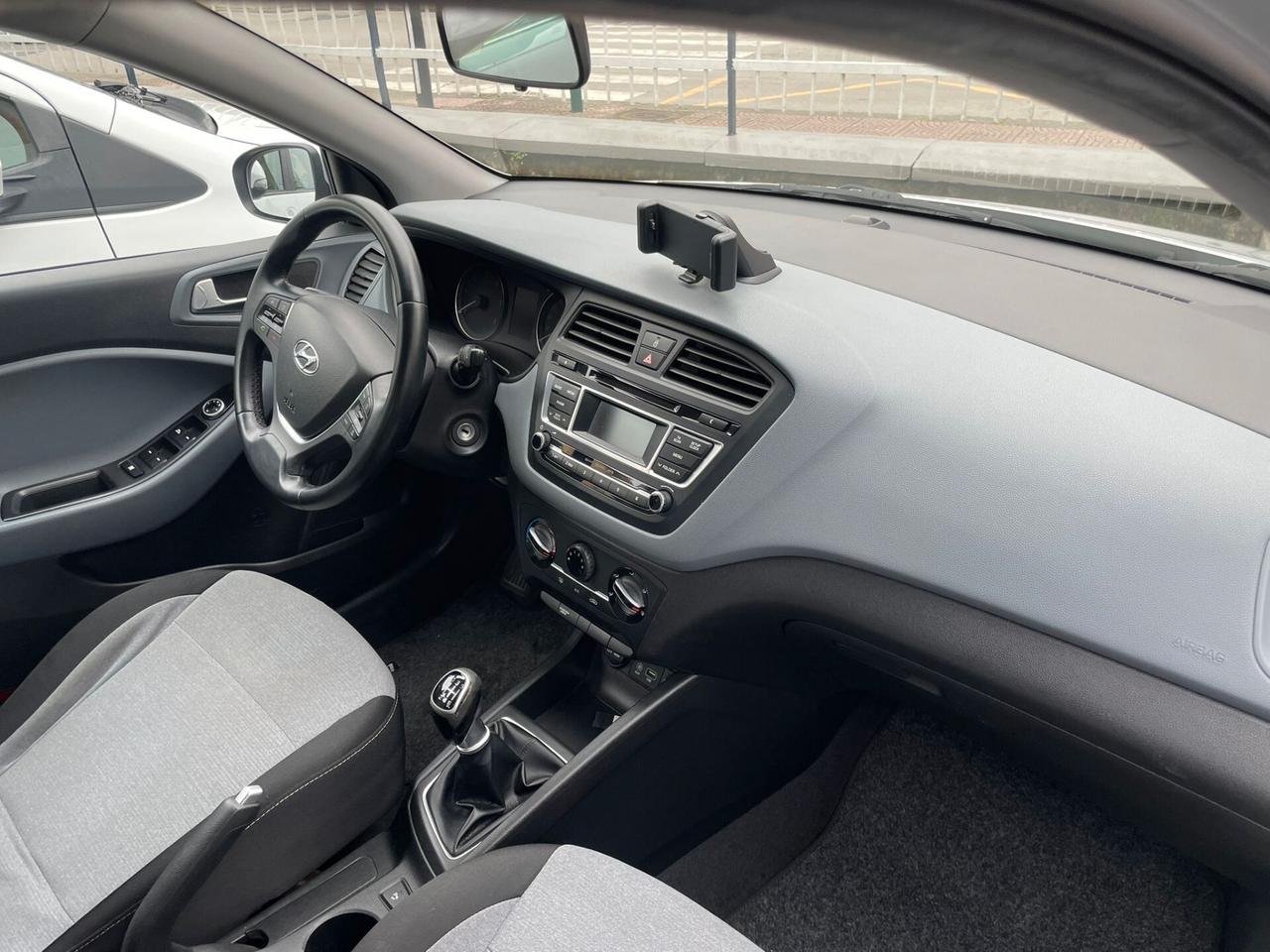 Hyundai i20 1.1 CRDi 12V 5 porte Comfort