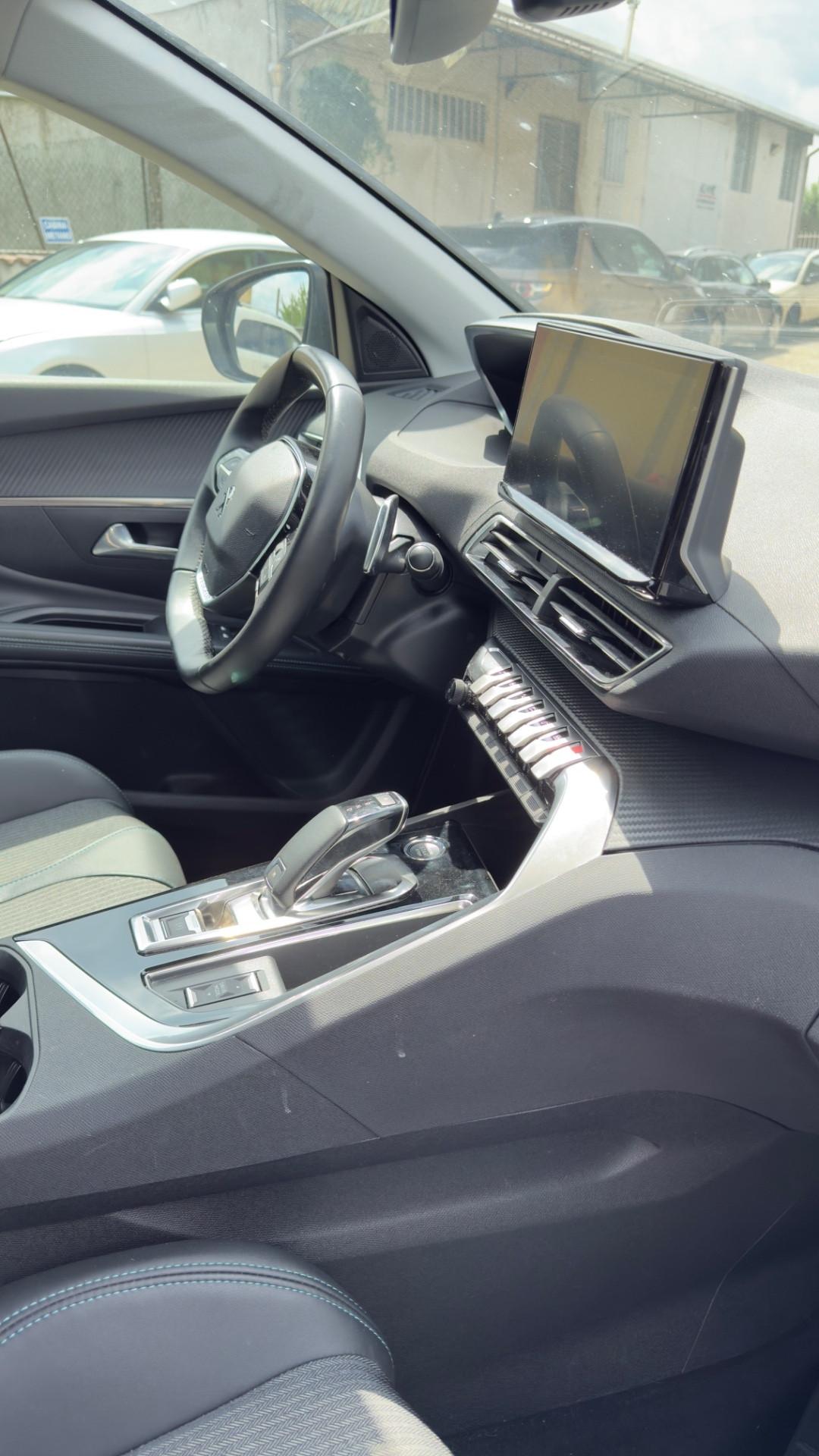Peugeot 5008 BlueHDi 130 S&S EAT8 Allure Pack