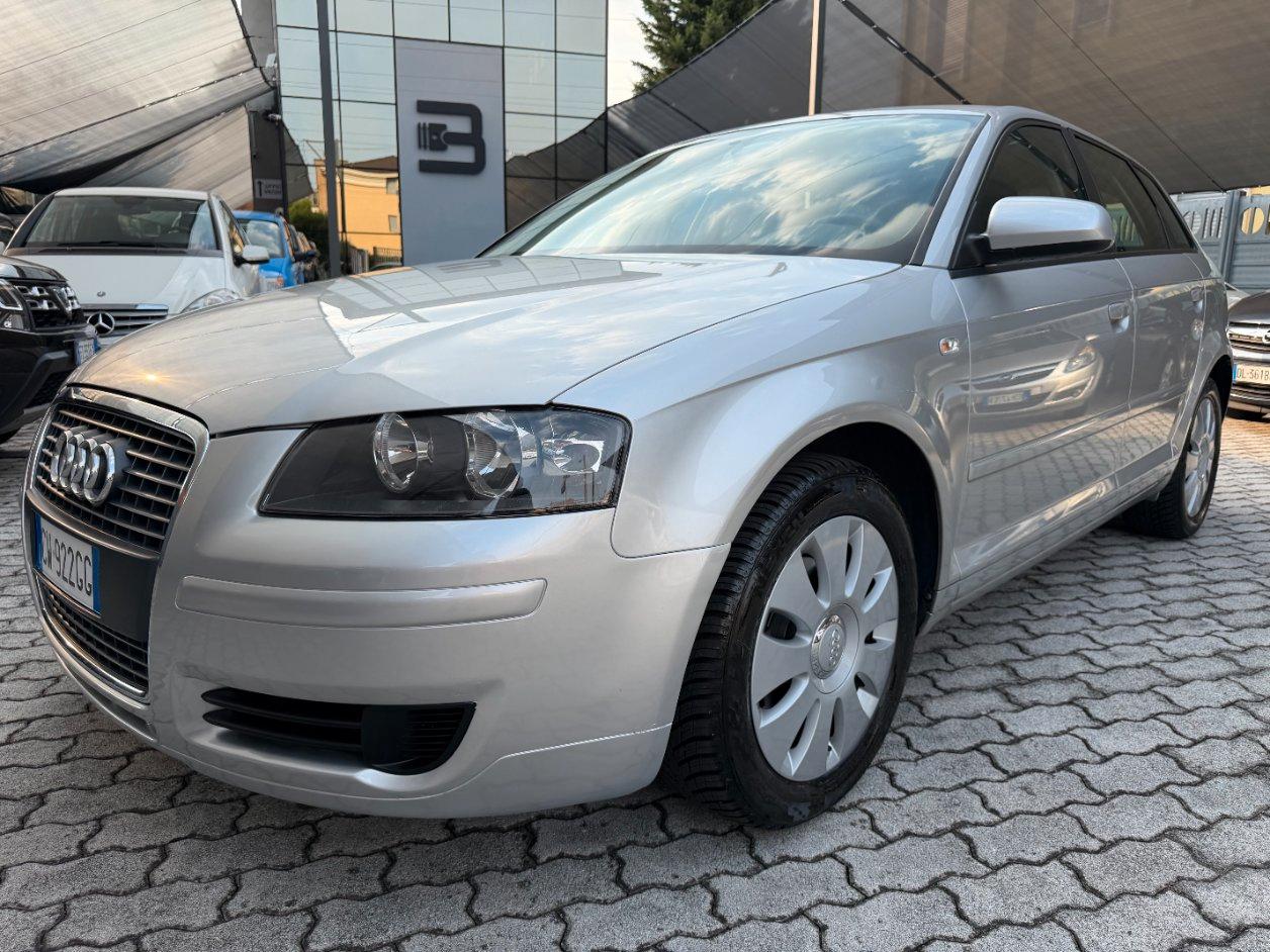 Audi A3 Sportback 1.6 Ambition CAMBIO AUTOMATICO IDONEA NEOPATENTATI