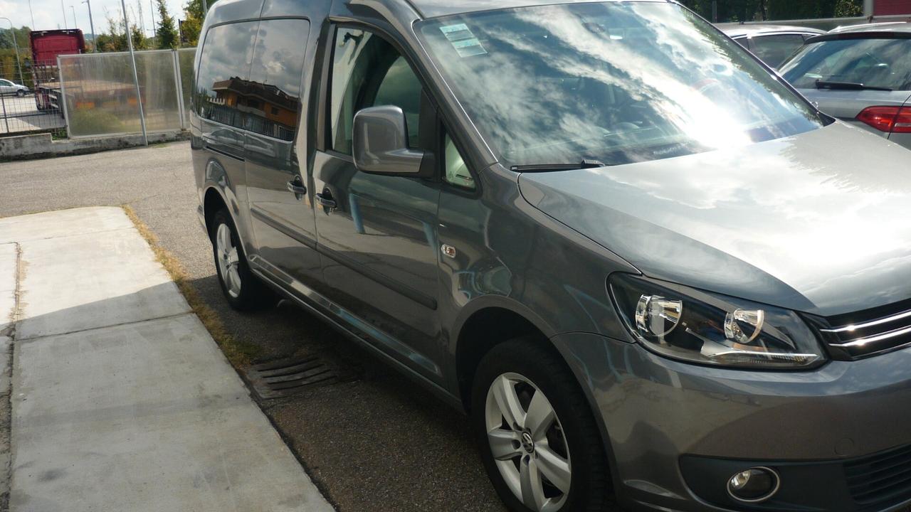 Volkswagen Caddy 20TDI 140CV DSG 4p. Maxi x trasporto disabile pianale ribassato con pedana