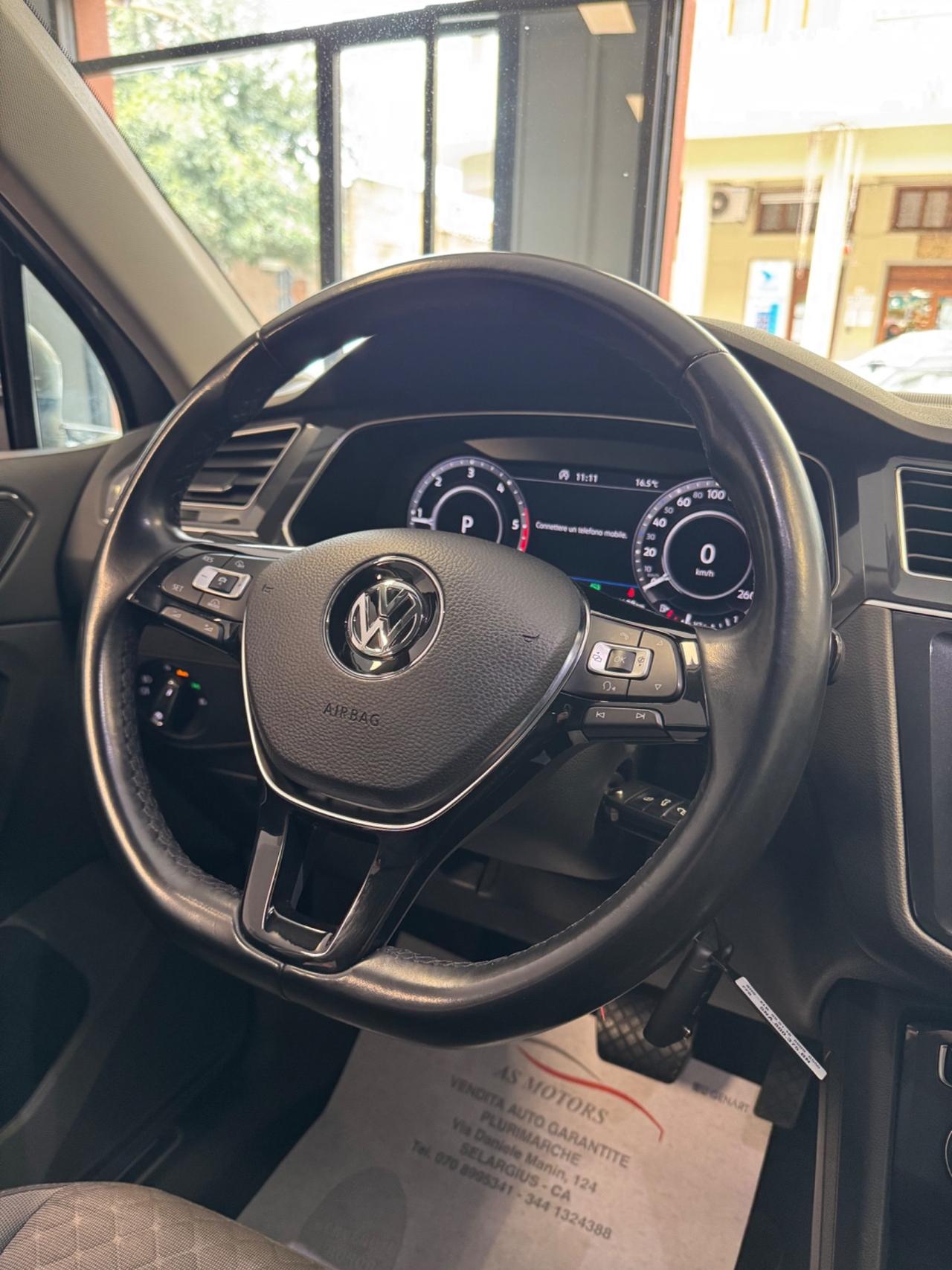 VW Tiguan 2.0 TDI 150 CV R-LINE FINANZIABILE