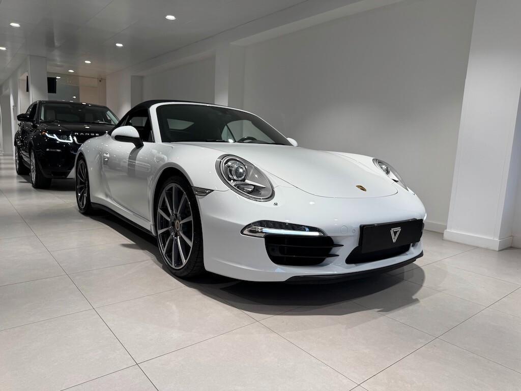 Porsche 911 3.8 Carrera 4S Cabriolet