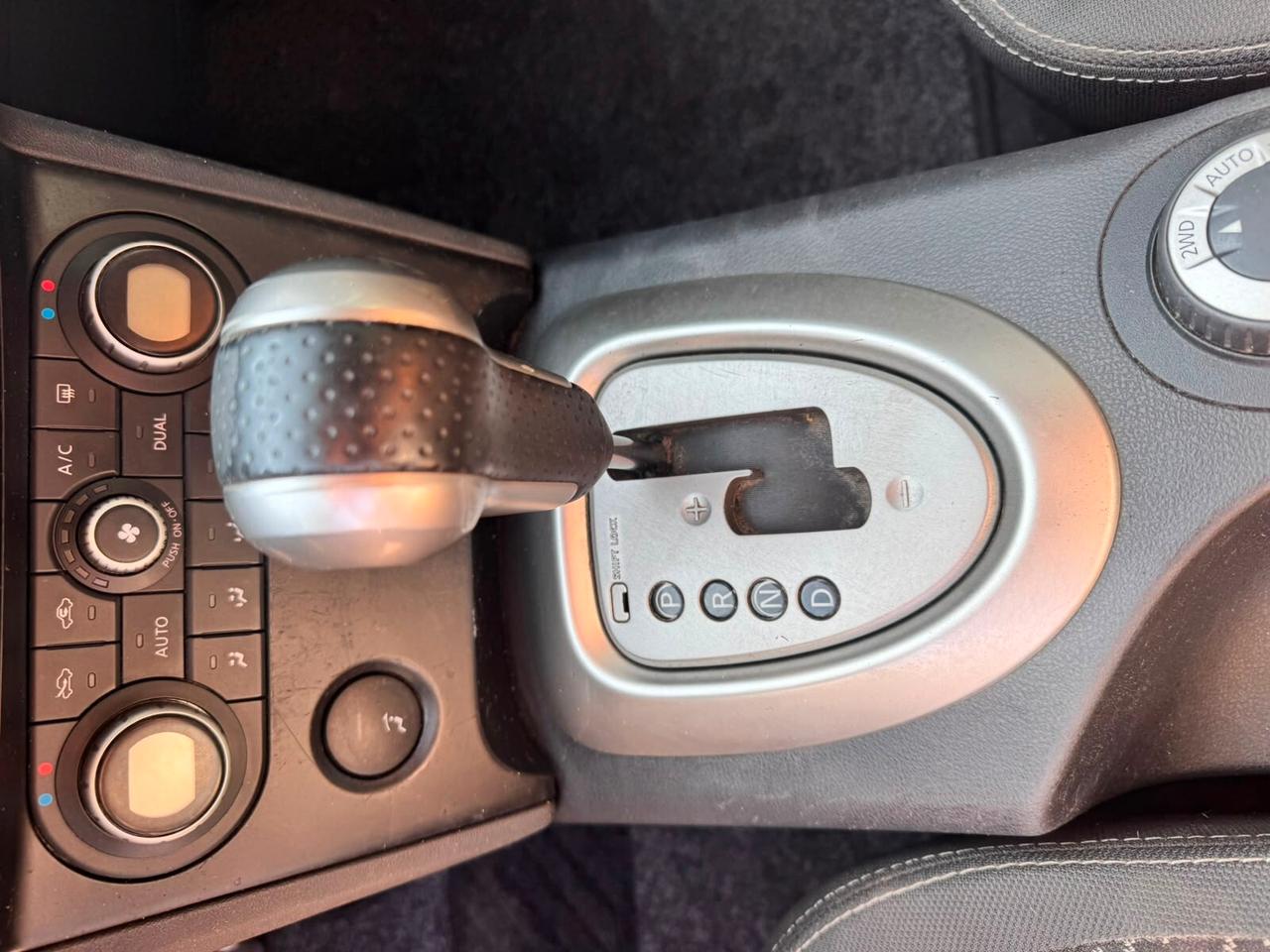 Nissan Qashqai 2.0 dCi 4WD AUTOMATICO