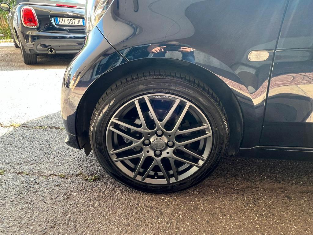 Smart fortwo coupe Fortwo 0.9 t 90cv Twinamic Paris Blu Brabus Style