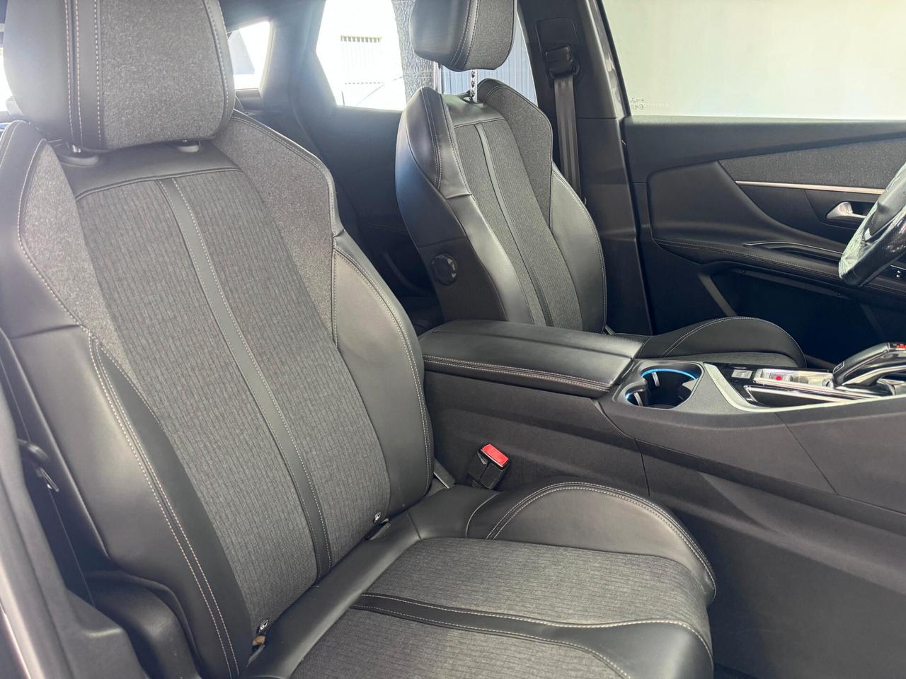 Peugeot 3008 BlueHDi 130-GT LINE-2019-GARANTITA