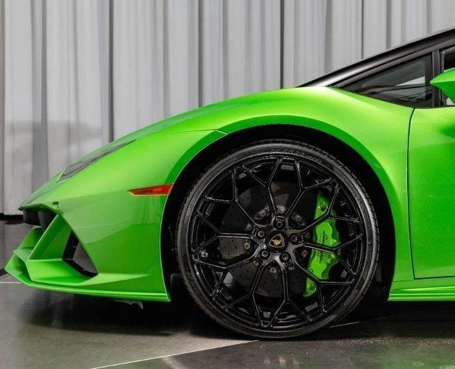 LAMBORGHINI Huracán 5.2 V10 Evo Spyder NOLEGGIO LUNGO TERMINE LEASING ALL INCLUSIVE