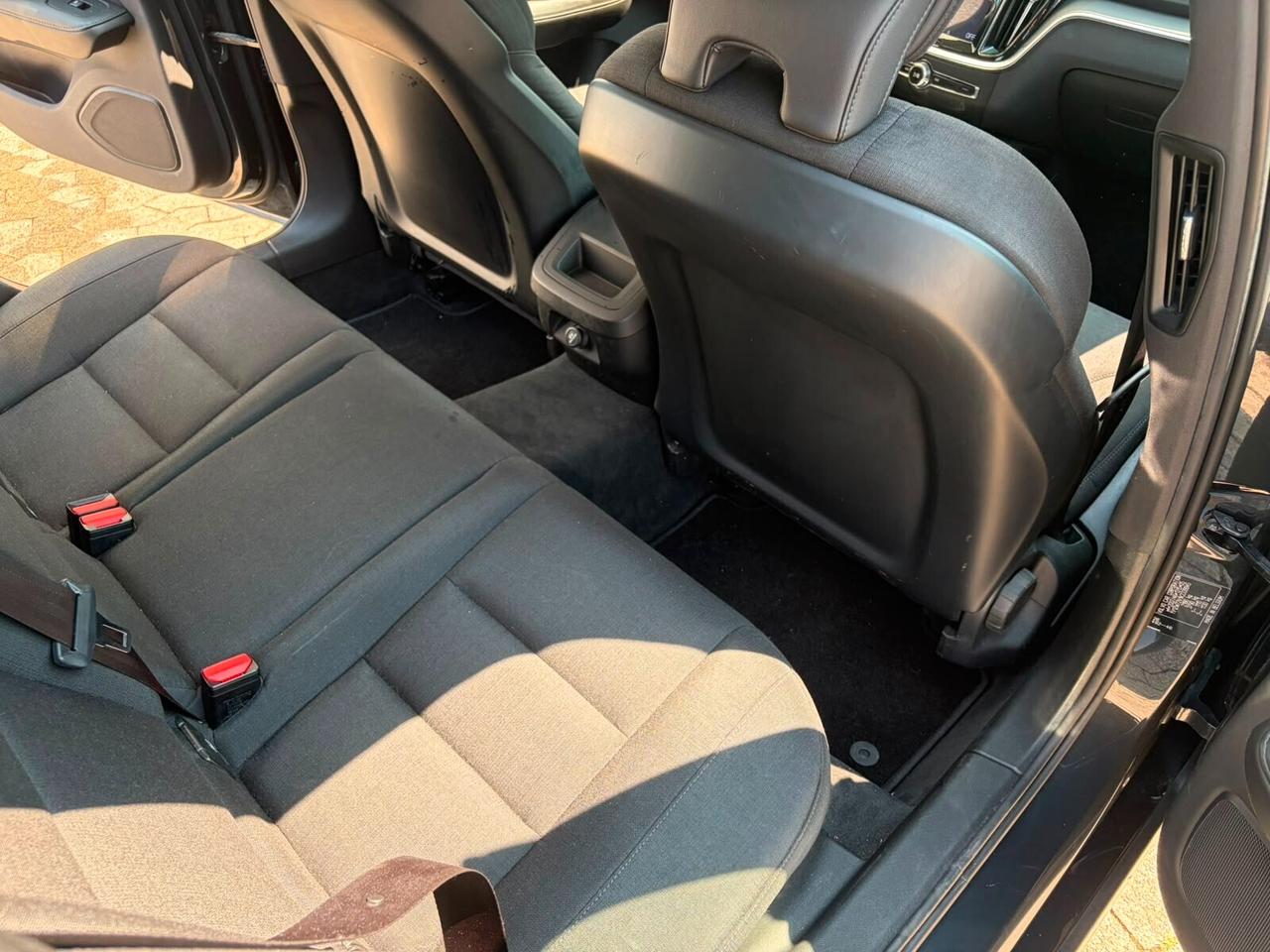 Volvo V60 D3 Business Plus*EURO6*NAVI*CERCHI