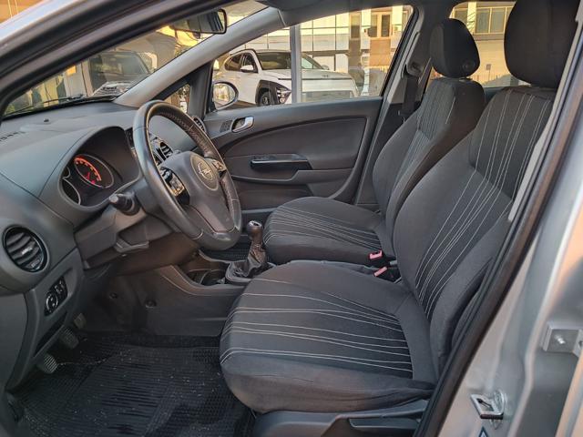 OPEL Corsa 1.2 5 porte Club