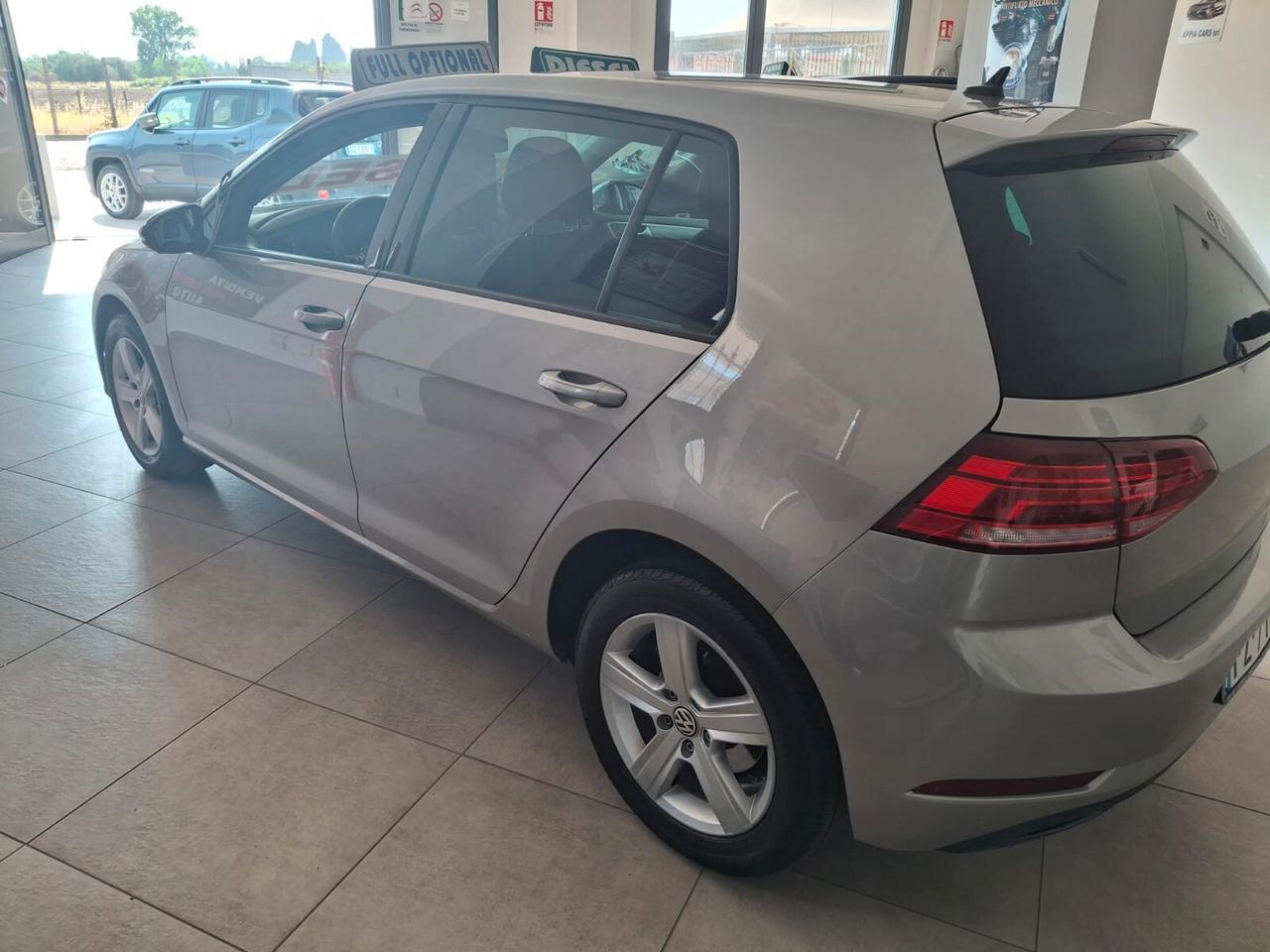Volkswagen Golf 1.6 TDI 115 CV 5p. Business BlueMotion Technology