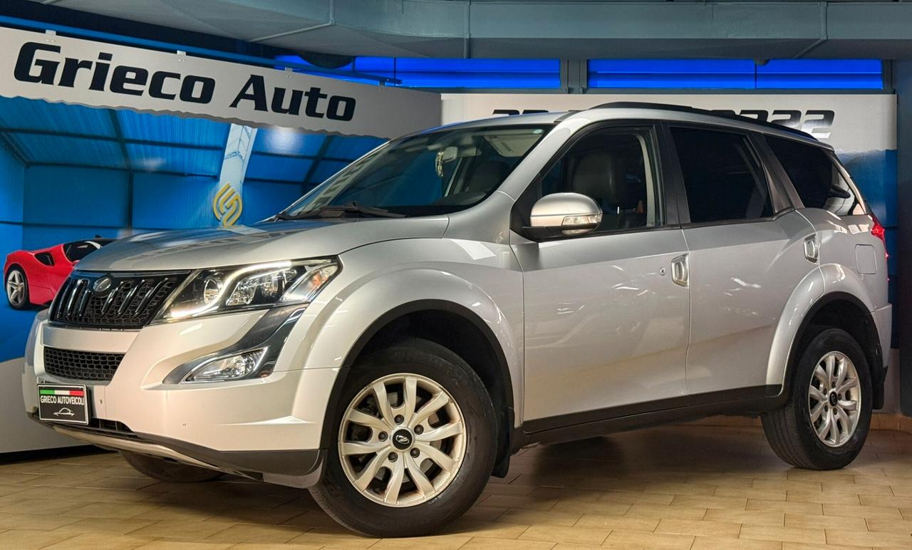 XUV500 5POSTI N1 AUTOCARRO 4X4