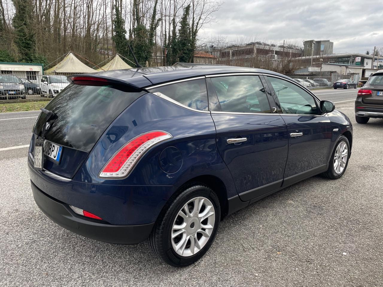 Lancia Delta 1.6 MJT DPF Silver