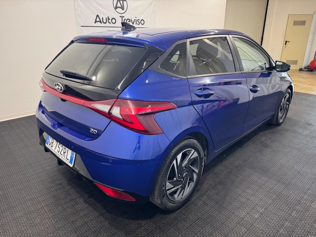 Hyundai i20 1.2 MPI MT Connectline