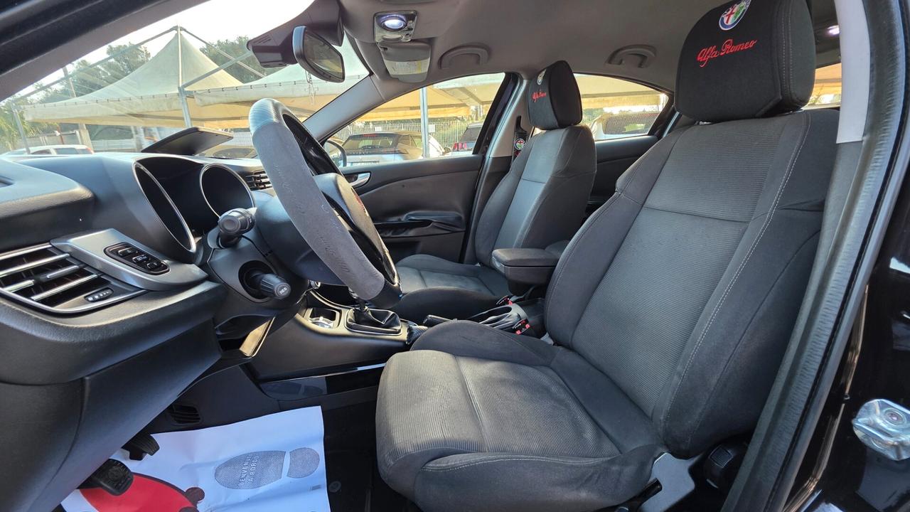 Alfa Romeo Giulietta 1.6 JTDm-2 105 CV Exclusive
