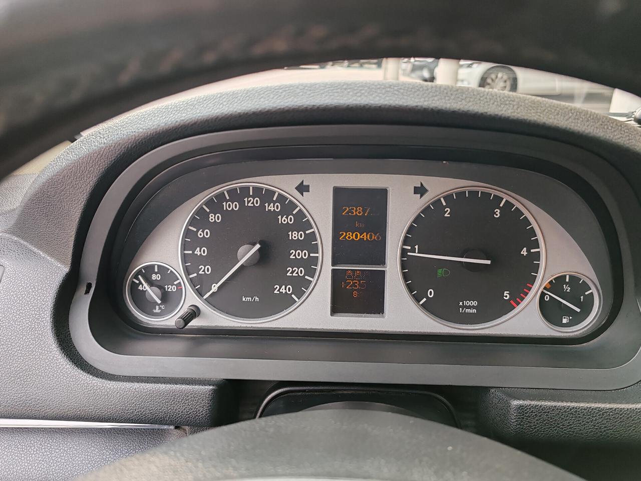 Mercedes-benz B 180 CDI