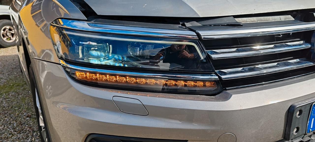 Volkswagen Tiguan 2.0 TDI 4x4 Incidentata