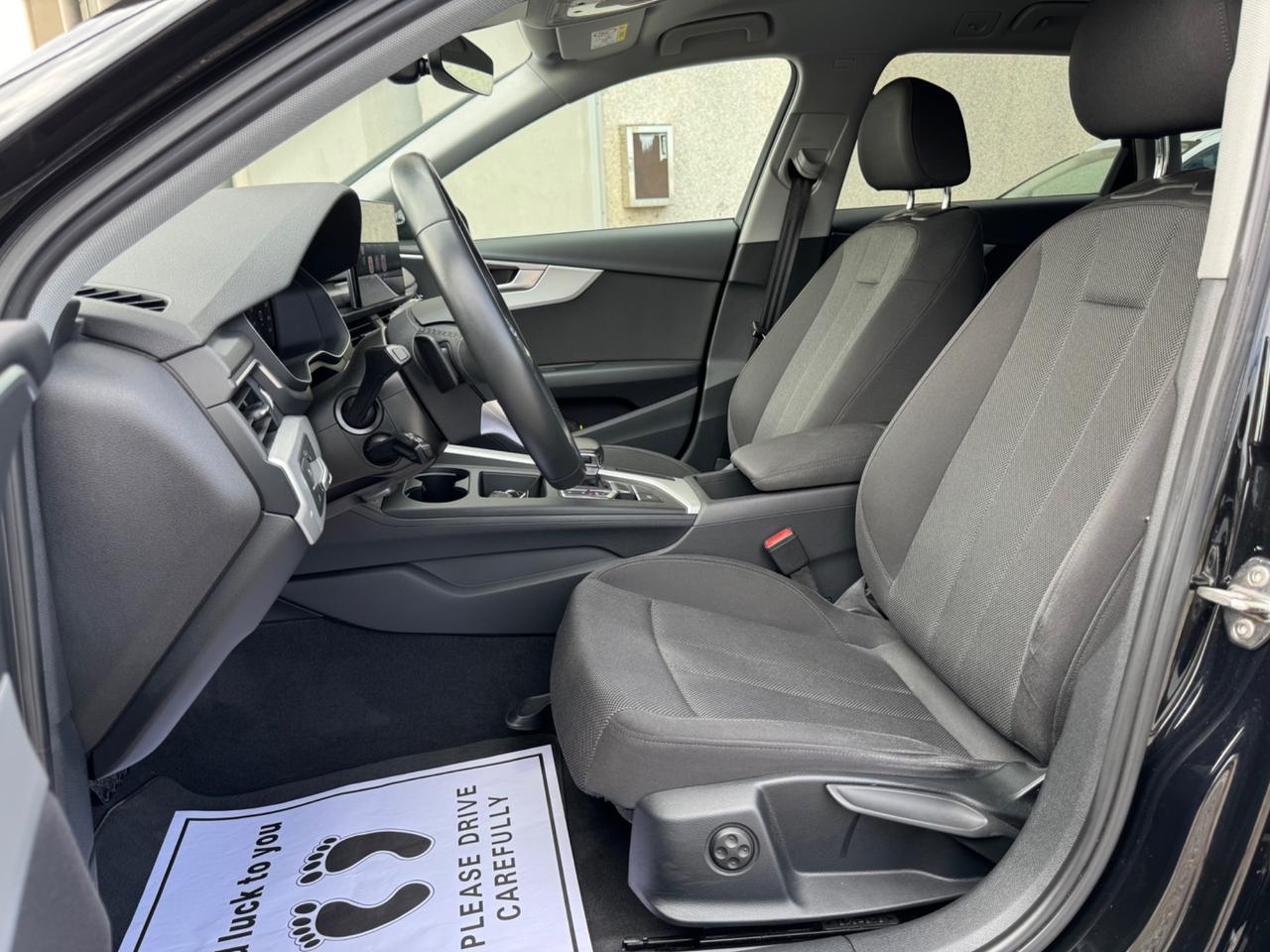 Audi A4 30 TDI 2.0 136cv S-Tronic 2023