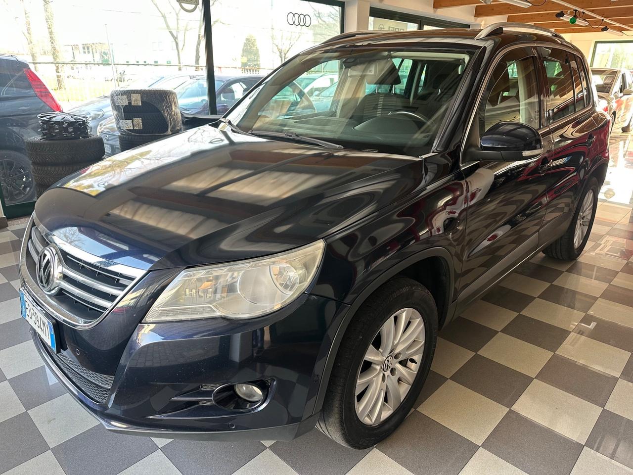 Volkswagen Tiguan 2.0 TDI DPF 4MOTION DSG Sport & Style