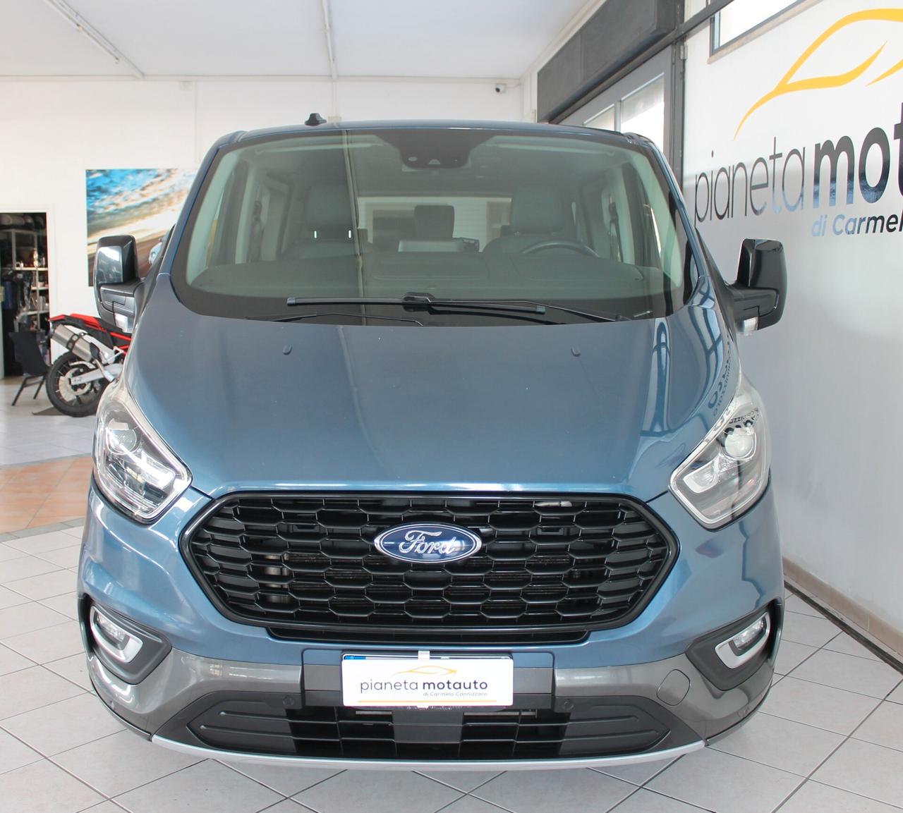 Ford Tourneo Custom 320 2.0 EcoBlue 185CV aut. PC Active