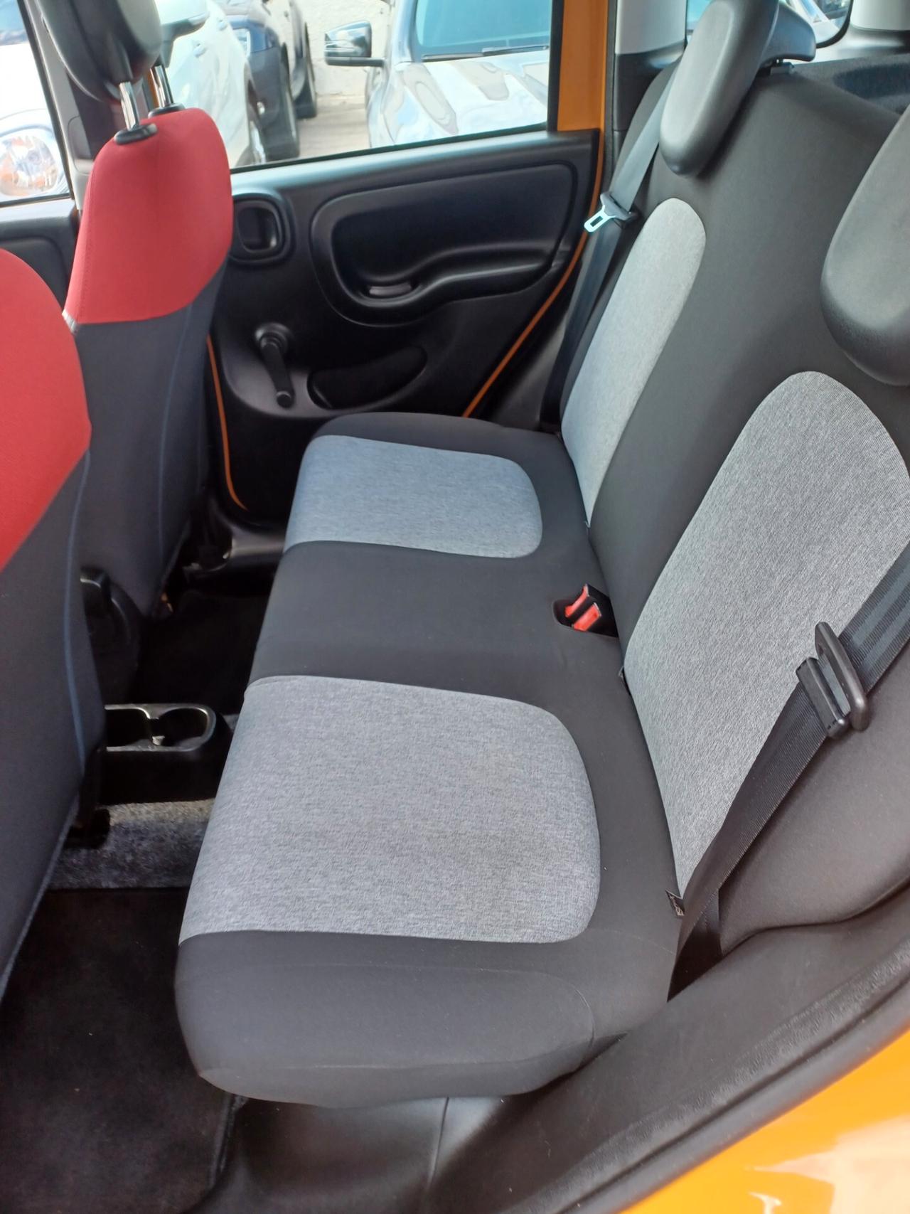 Fiat Panda 1.2 Lounge ANNO 2019 SOLO 60000 KM