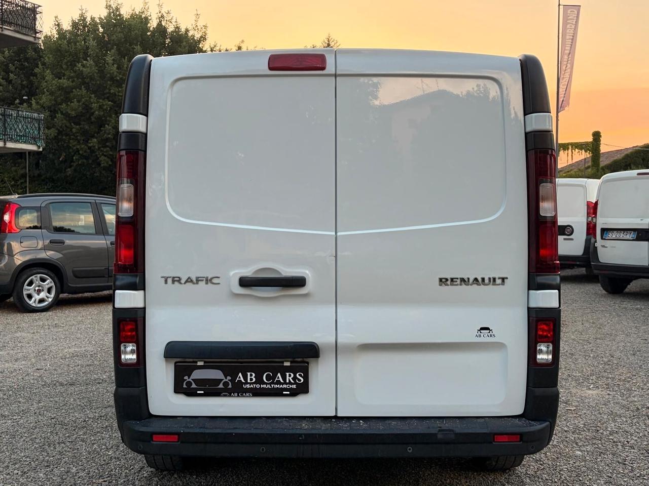 Renault Trafic 1.6 dci 125 CV L1 H1 EURO 6