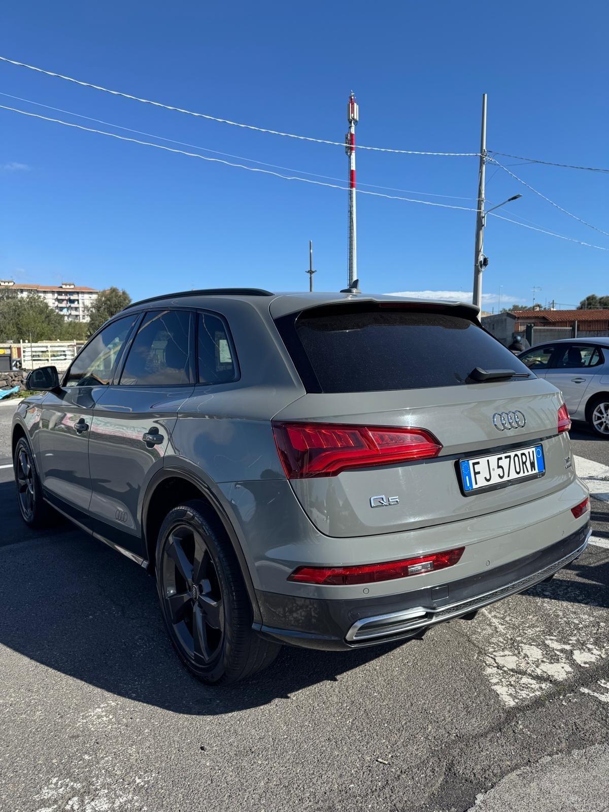 Audi Q5 2.0 TDI 190 CV quattro S tronic Business Sport