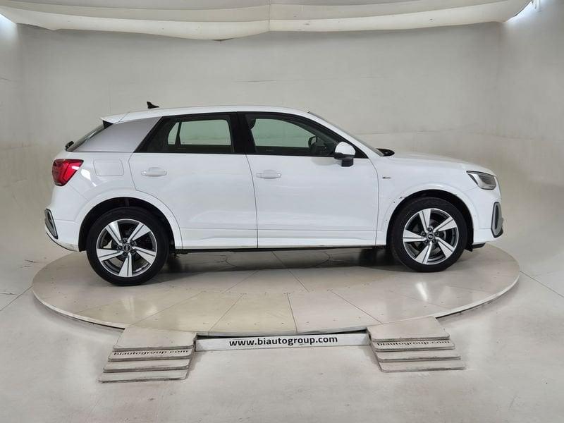 Audi Q2 I 2021 30 1.0 tfsi S line edition