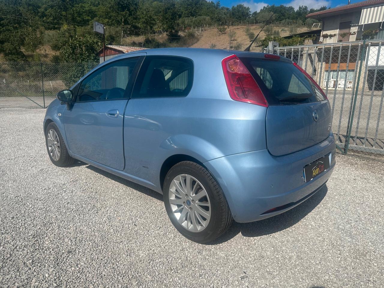 Fiat Grande Punto 1.3 MJT 90 CV 3 porte Emotion