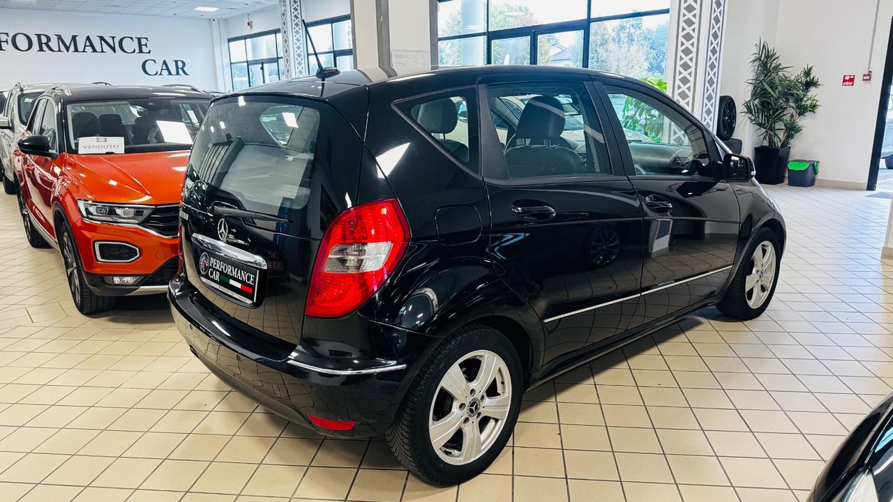 Mercedes-benz A 160 AUTOMATIC Premium GPL