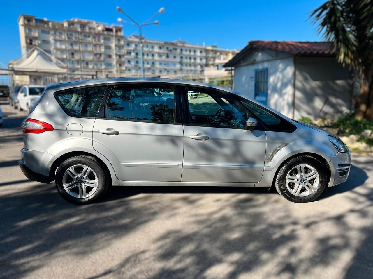 FORD S-MAX 2.0 TDCI 7p Titanium - 2012
