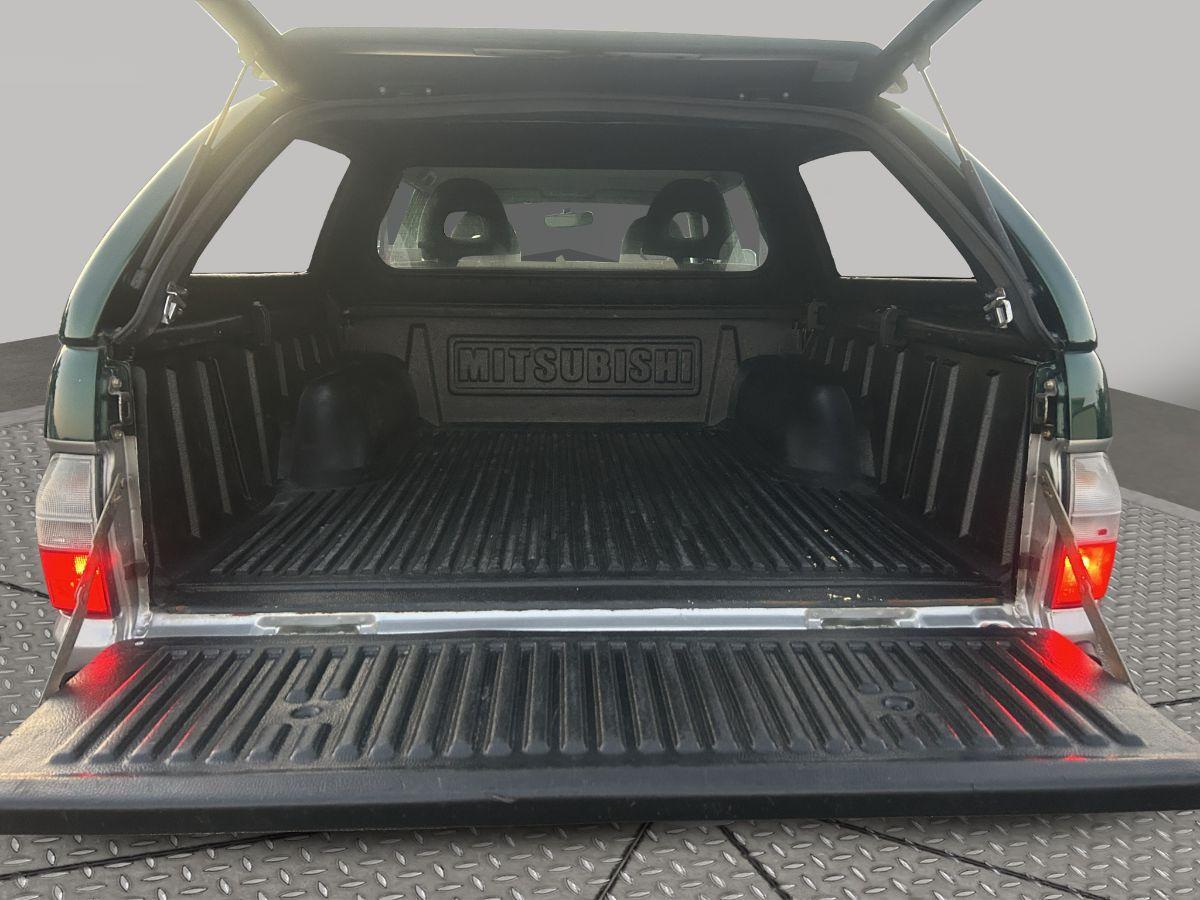 MITSUBISHI - L200 d.cab 2.5 tdi 115cv Intense 4wd