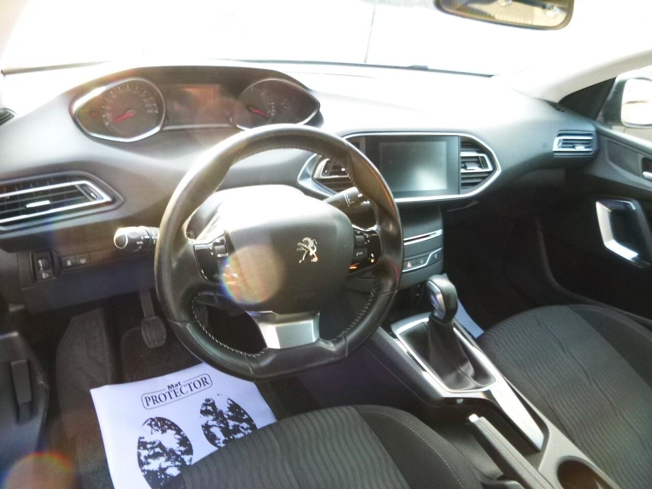 Peugeot 308 BlueHDi 100 S&S SW Business