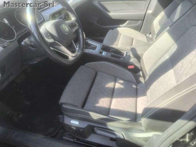 VOLKSWAGEN Passat Variant Passat VIII Variant 2.0 tdi Business 150cv dsg TG
