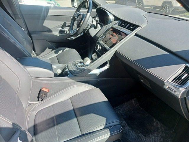 JAGUAR E-Pace 1.5 I3 160 HYBRID MHEV Auto R-Dynamic SE
