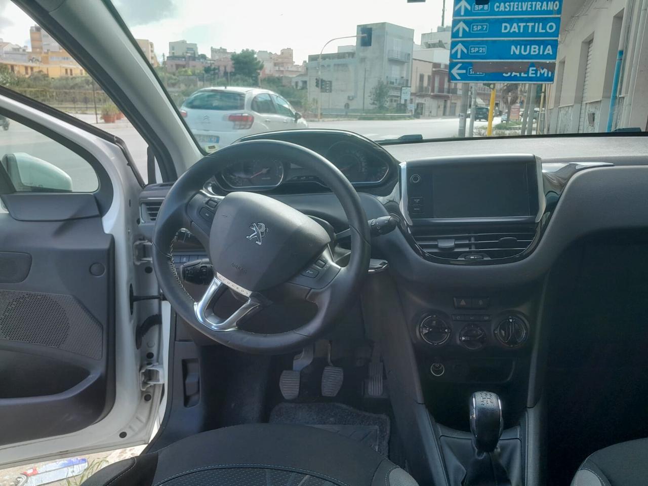 Peugeot 208 PureTech 82 5 porte Active